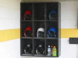 9 Helmet Rack